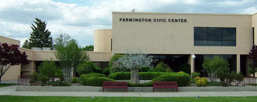 Farmington_Civic_Center.jpg